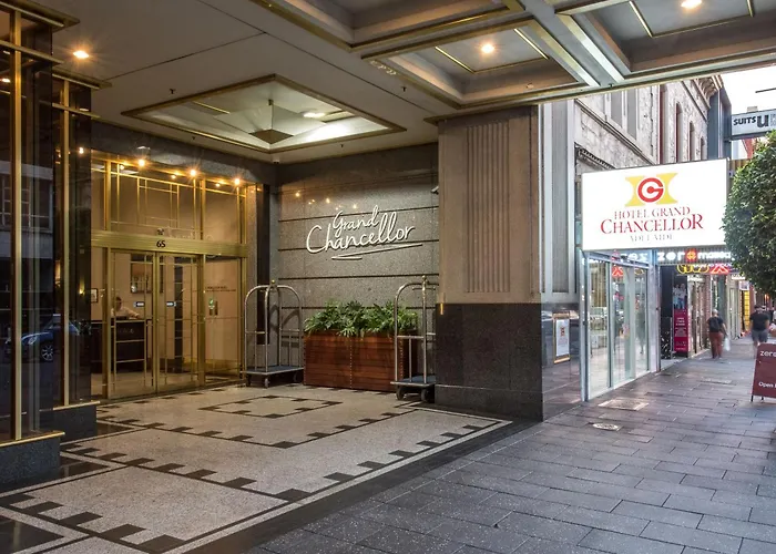 Grand Chancellor AdelaideSpa Hotel